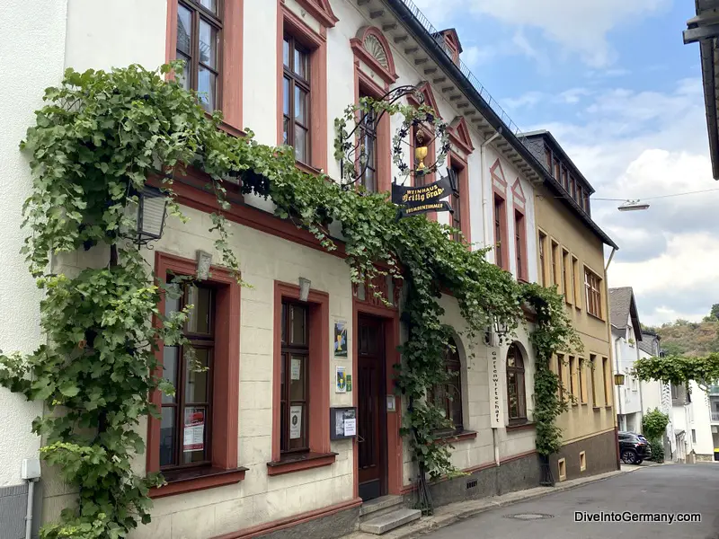 Weinhaus Heilig Grab (Wine Tavern)