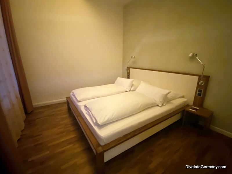 Business apartment bedroom at Best Western Bremen City