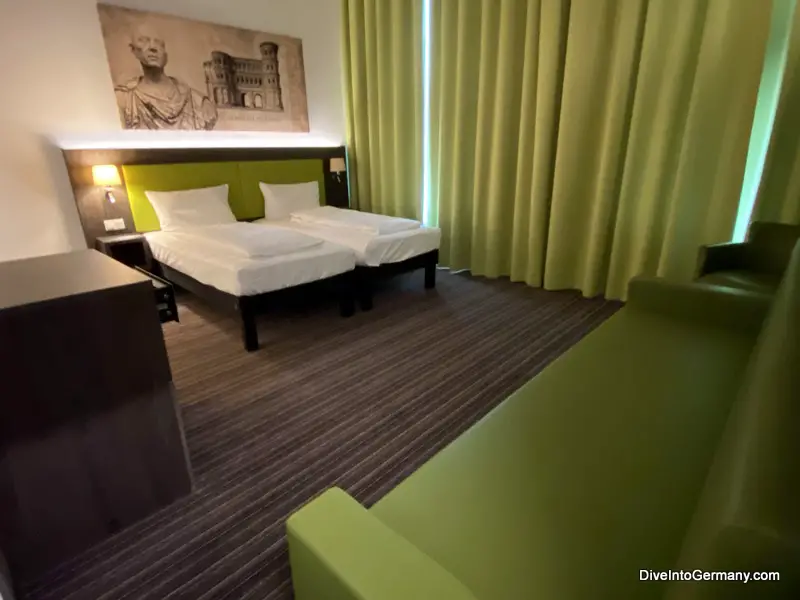 Ibis Styles Trier family room